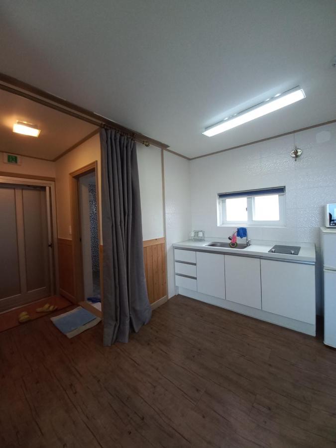 Good Day Pension Согвипхо Экстерьер фото
