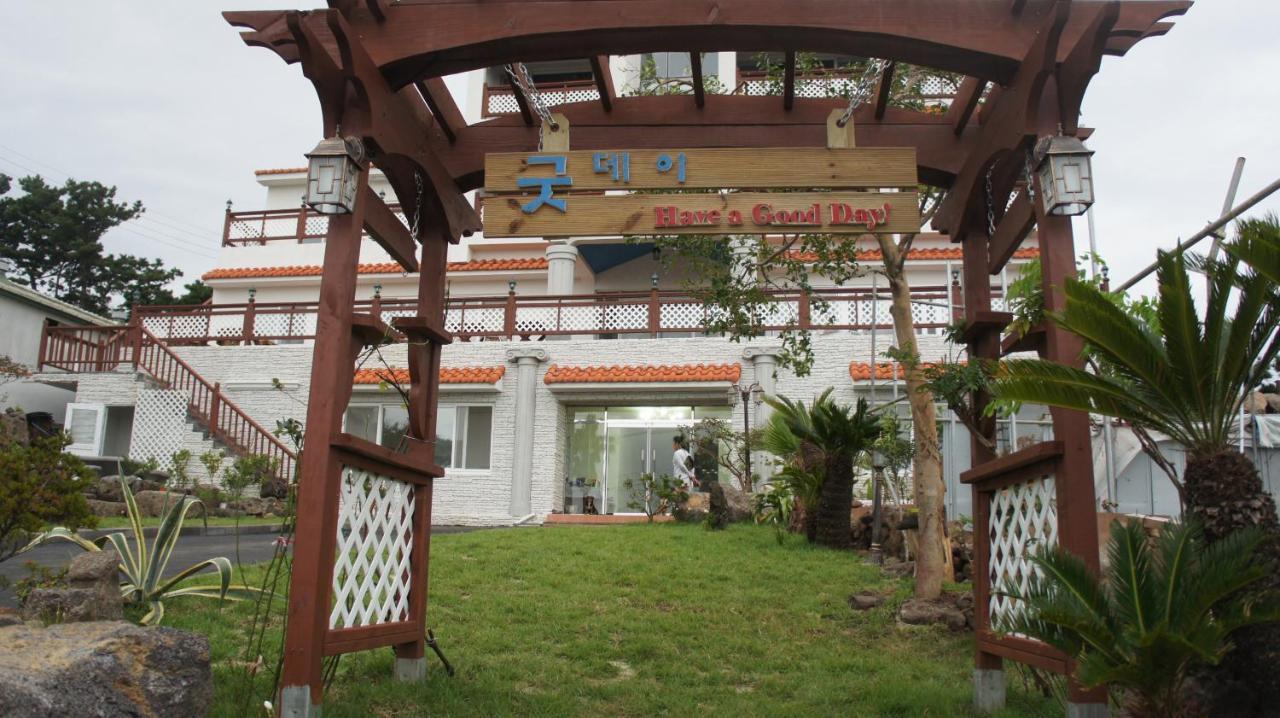 Good Day Pension Согвипхо Экстерьер фото